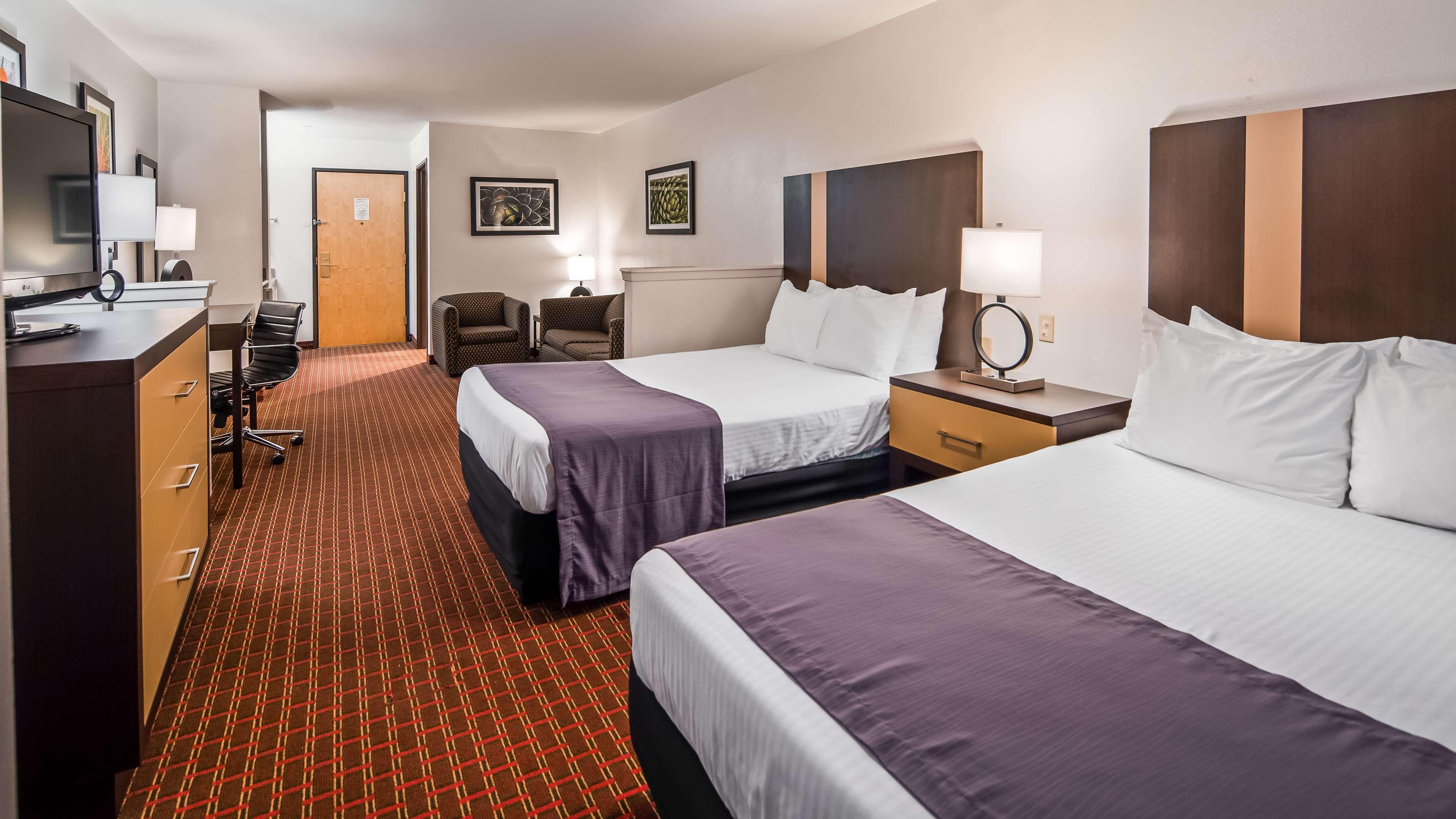 Best Western Inn & Suites Copperas Cove Exterior photo